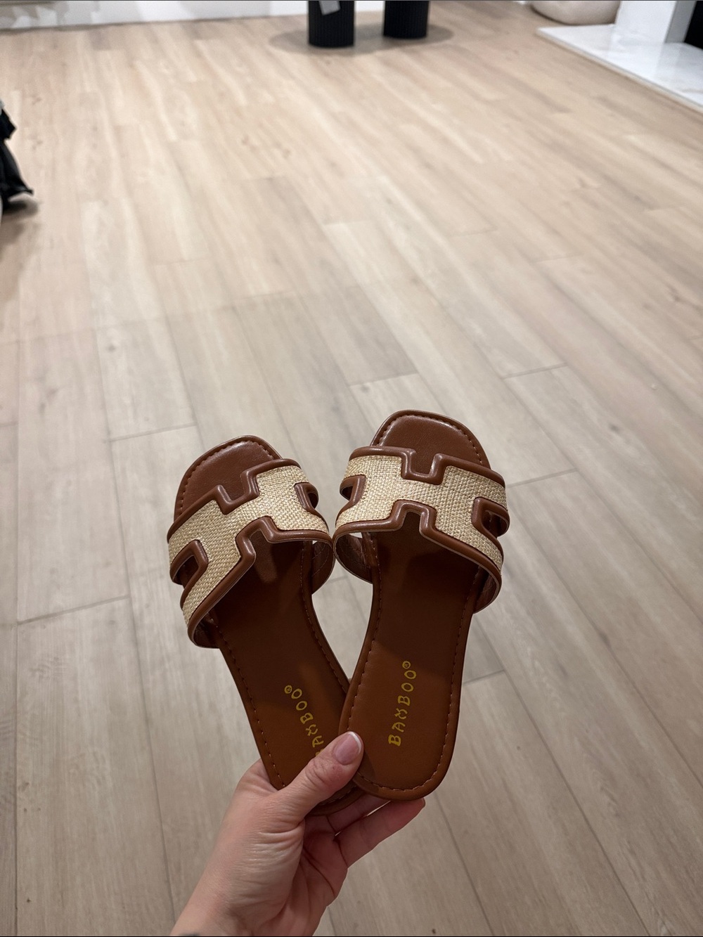 Women's Brown & Beige Slide Sandals
